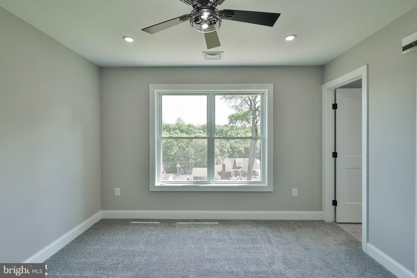 2212 Skyline Drive photo 56