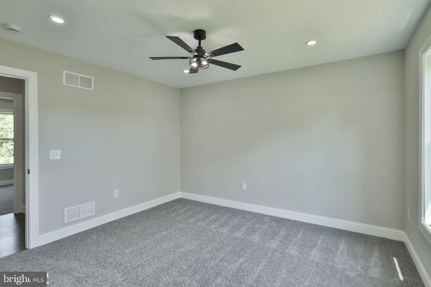 2212 Skyline Drive photo 59