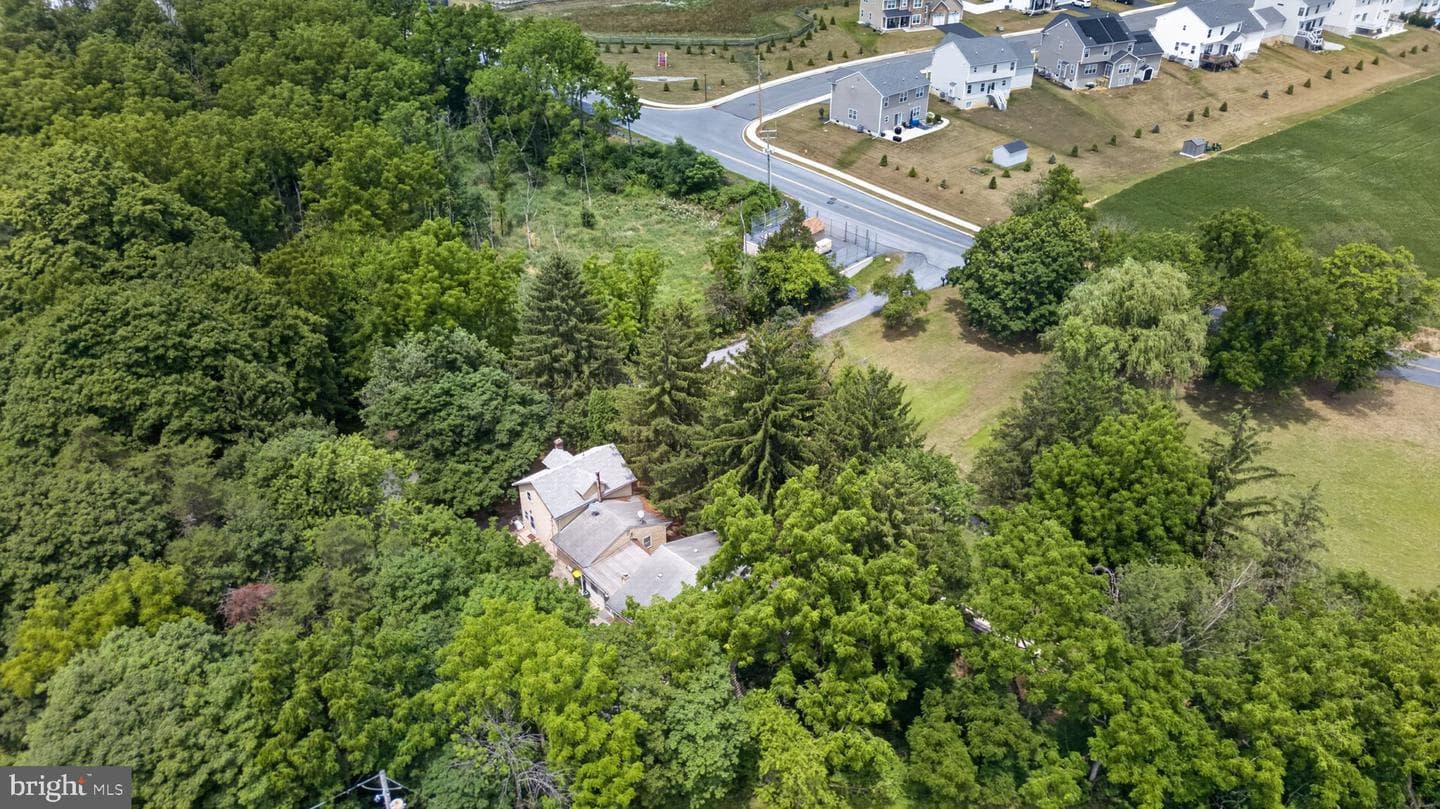 3940 Schneck Road photo 28