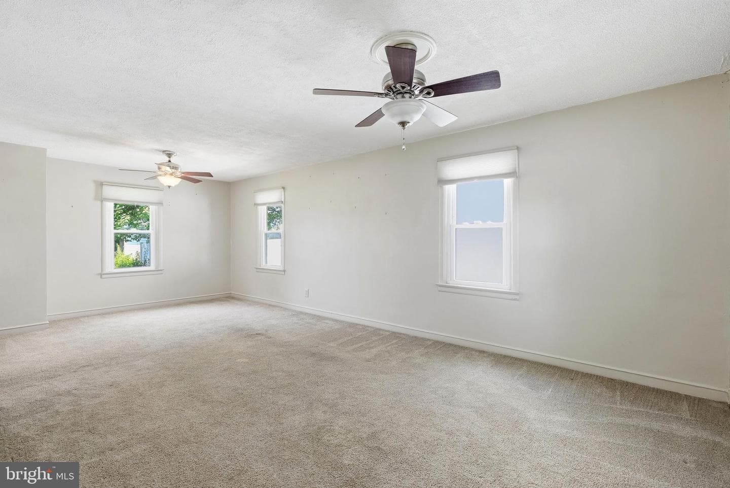 868 N Irving Street photo 5