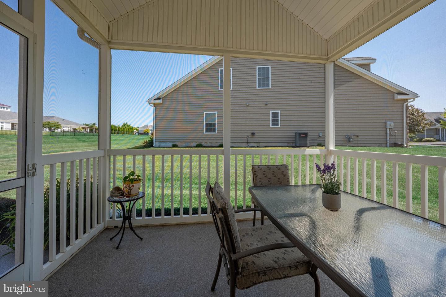 4406 Colonial photo 37