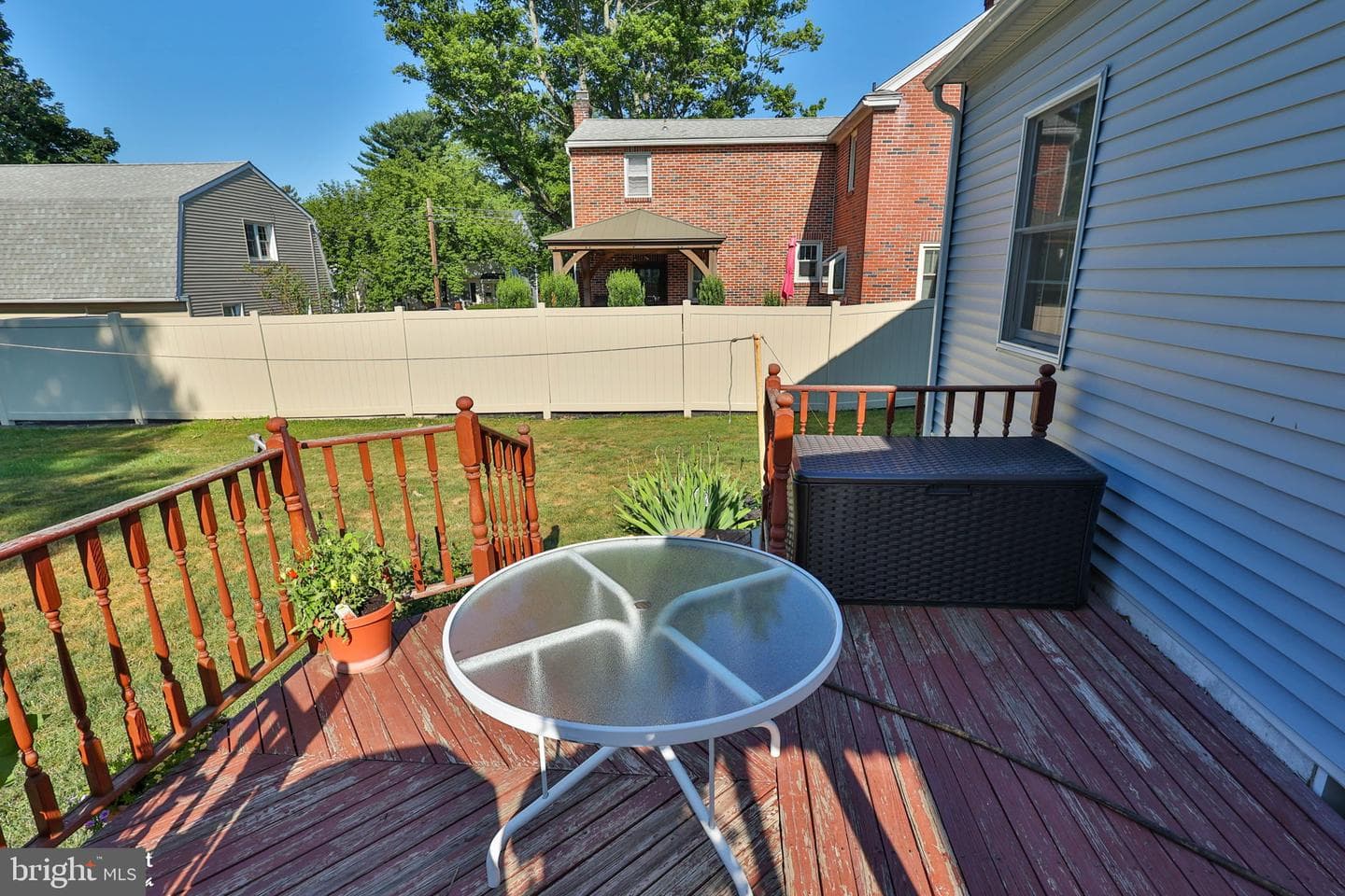 132 E Landis Street photo 51