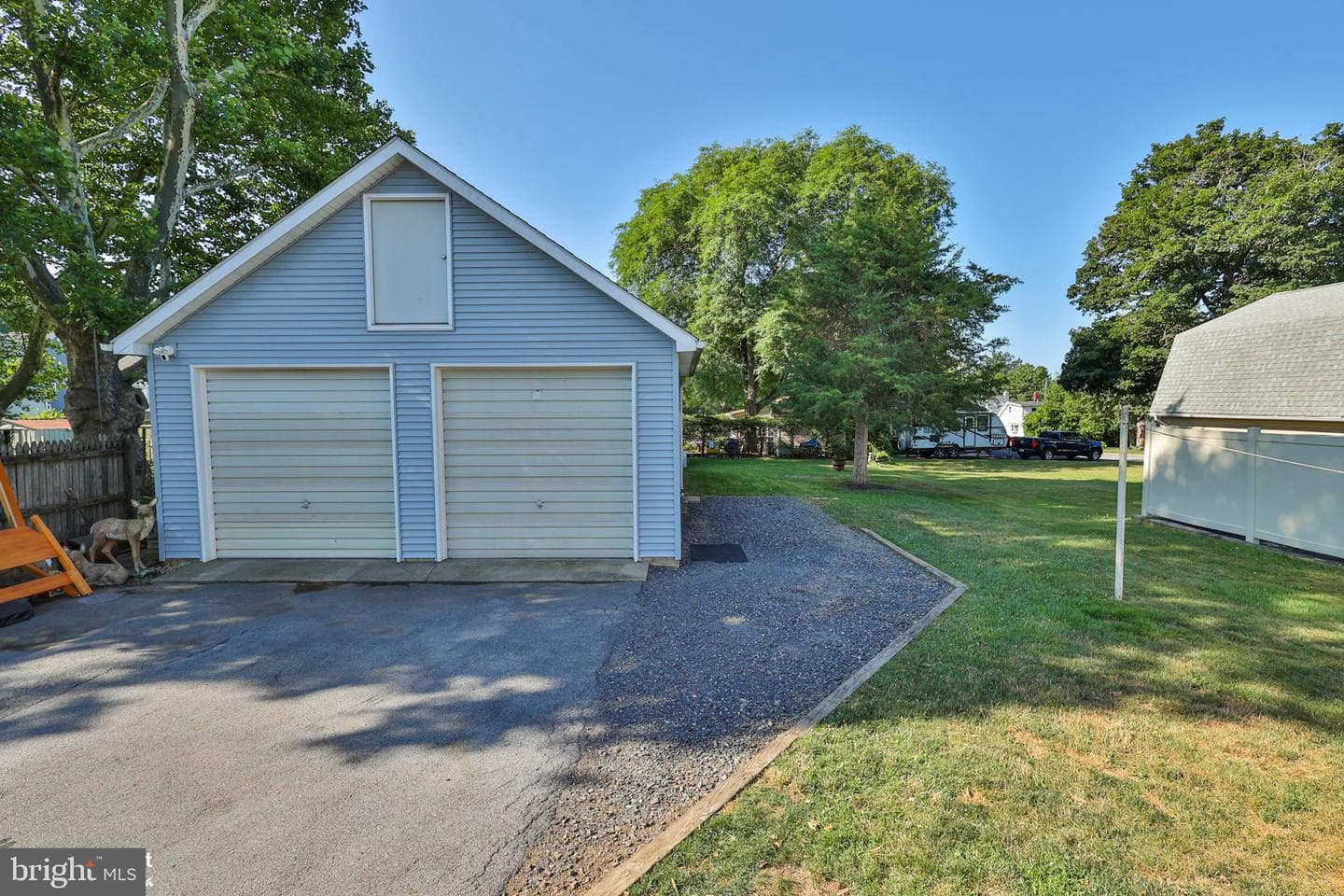 132 E Landis Street photo 57