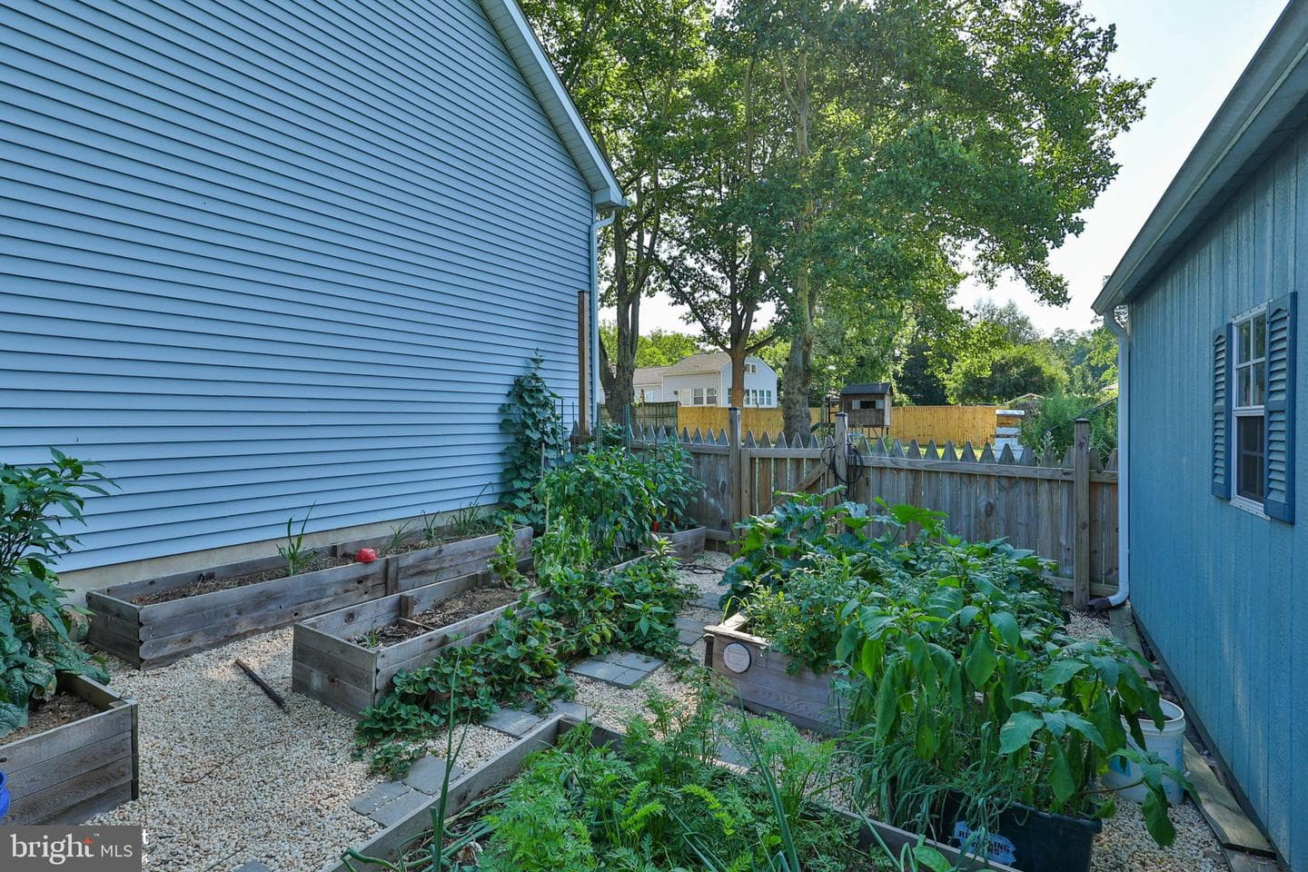 132 E Landis Street photo 62