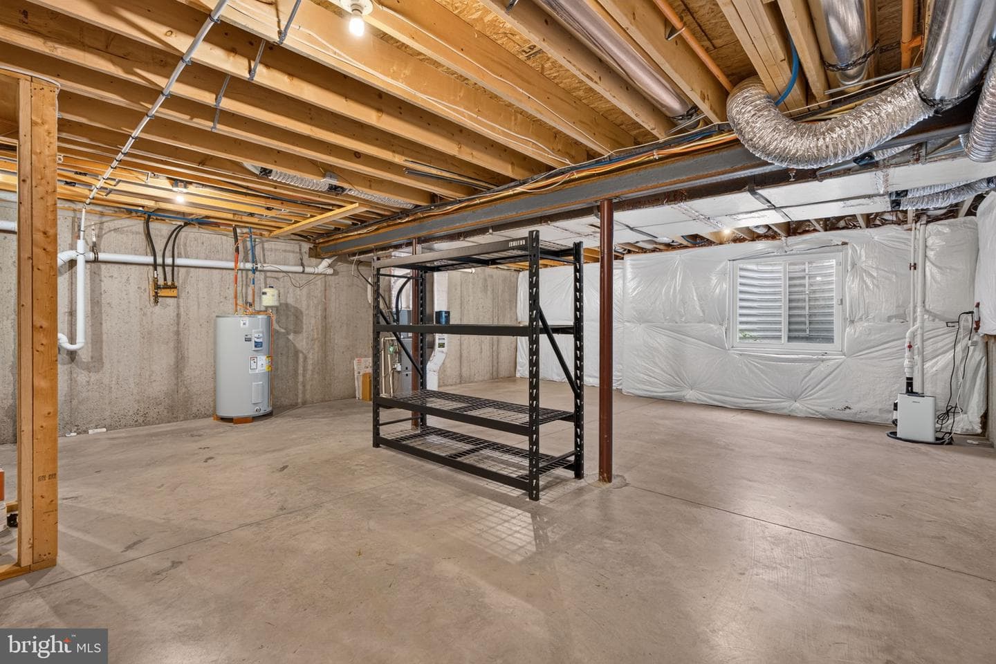 1497 Caspian Street photo 42