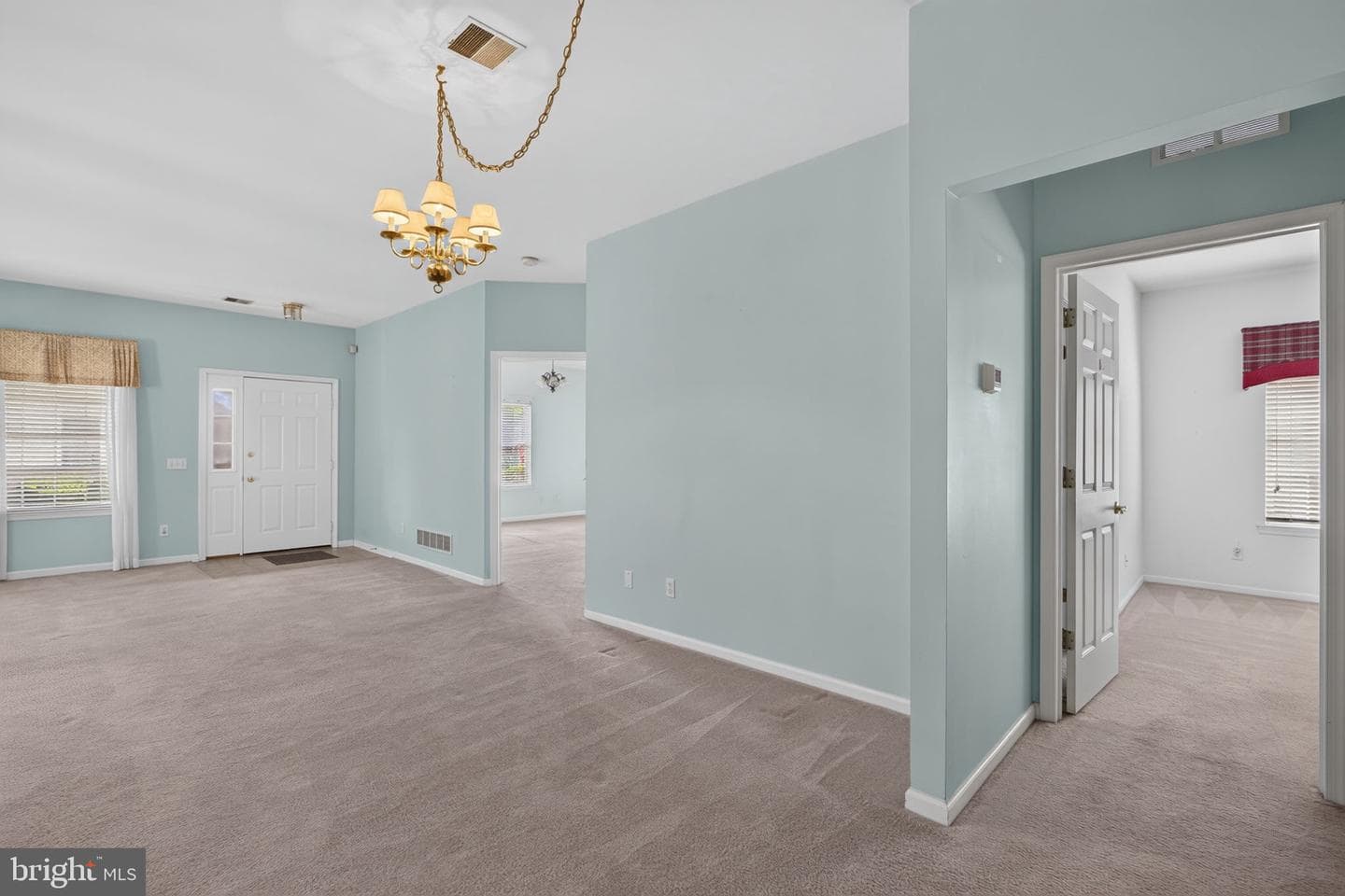 4690 Blue Grass Lane photo 8