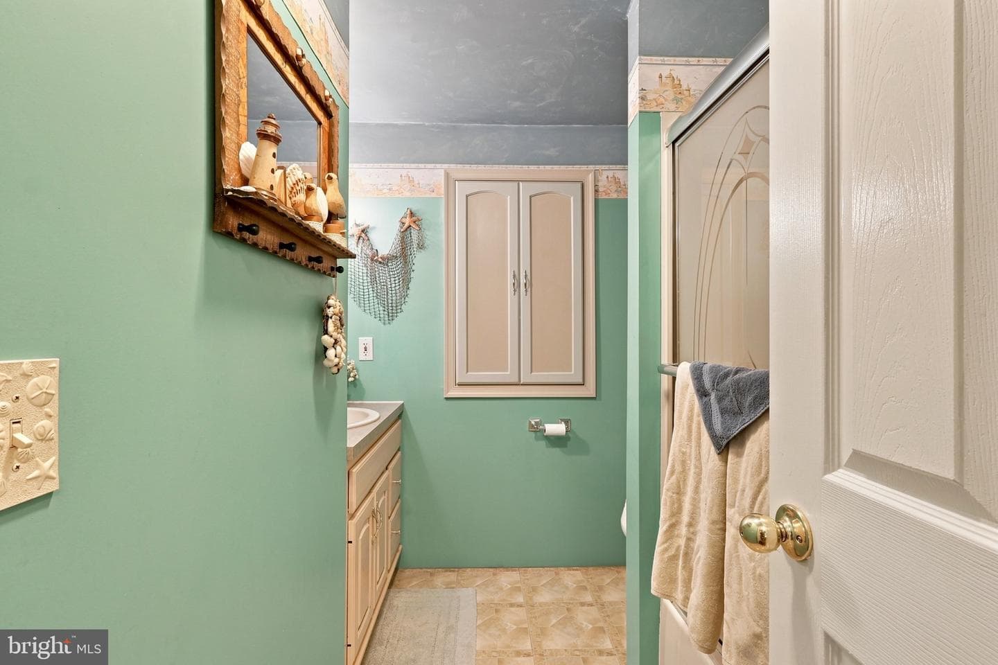 6609 Crown Lane photo 32