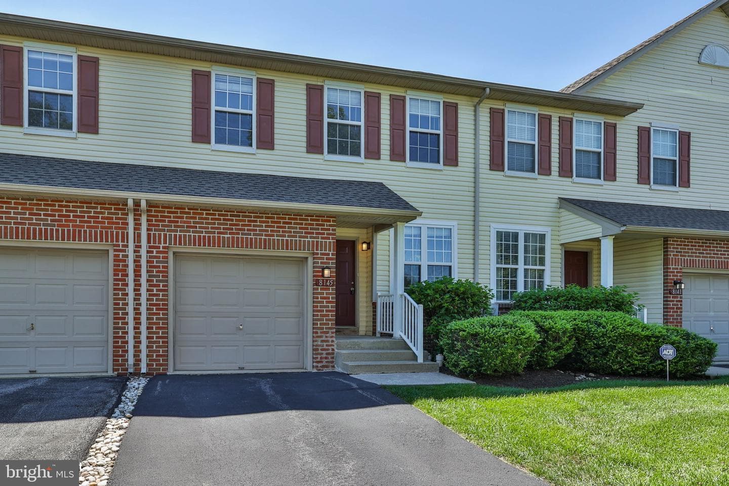 8145 Cross Creek Circle photo 1