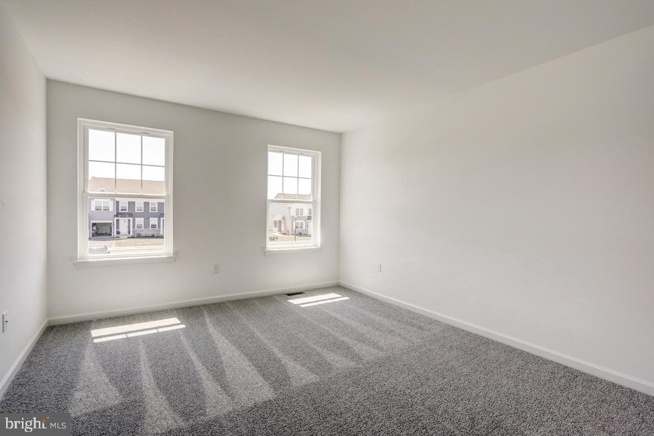 415 Mayapple Drive photo 15