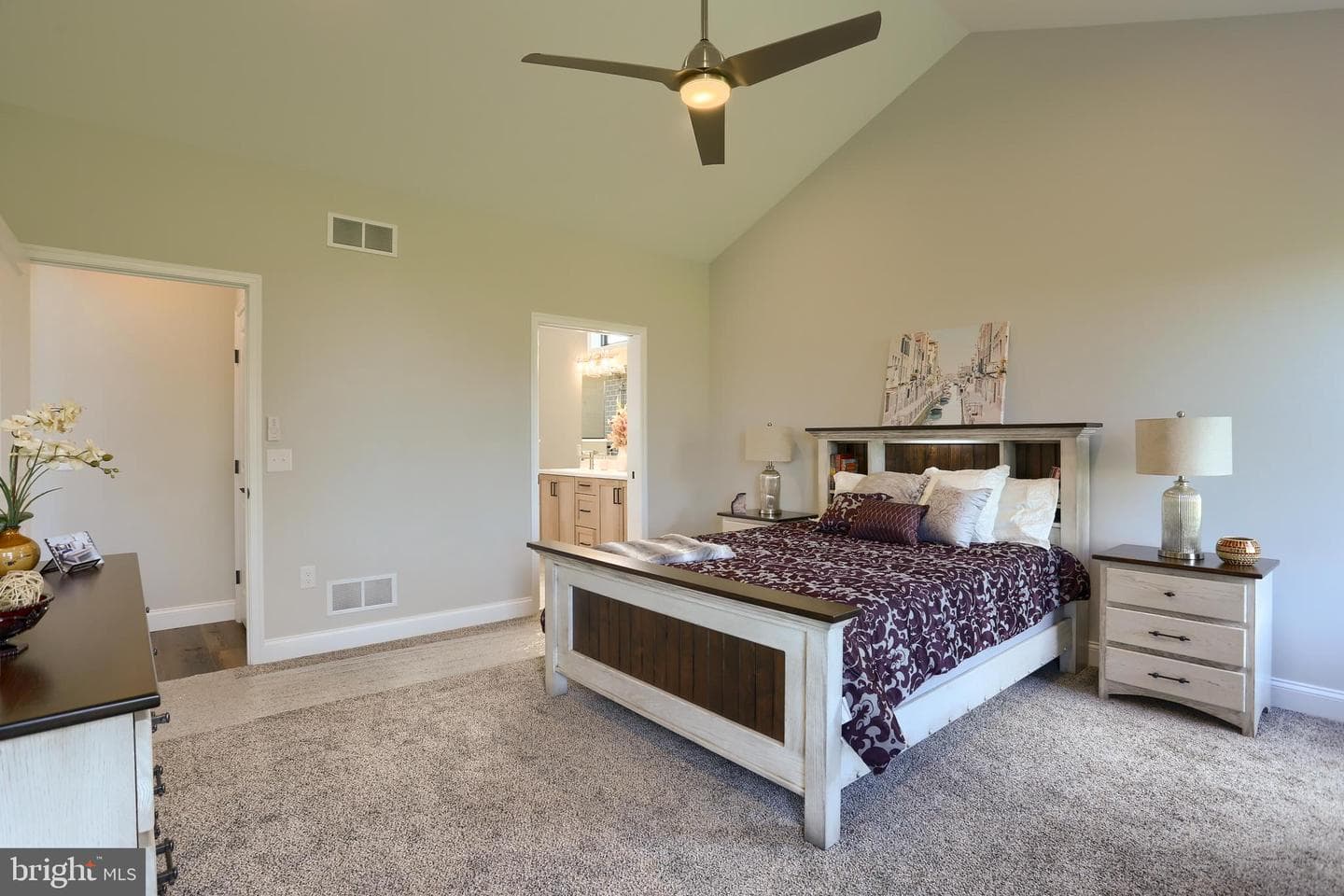101 Dream Dr photo 14