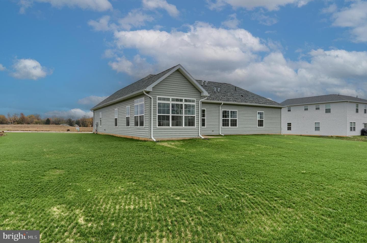 01 Gardenia Lane photo 25