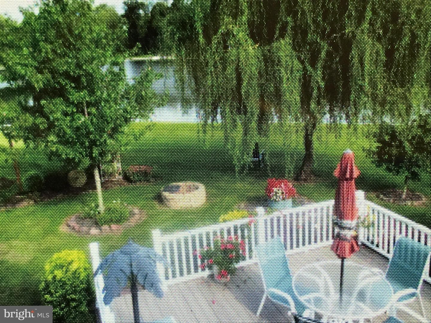 1046 Alden Way photo 39
