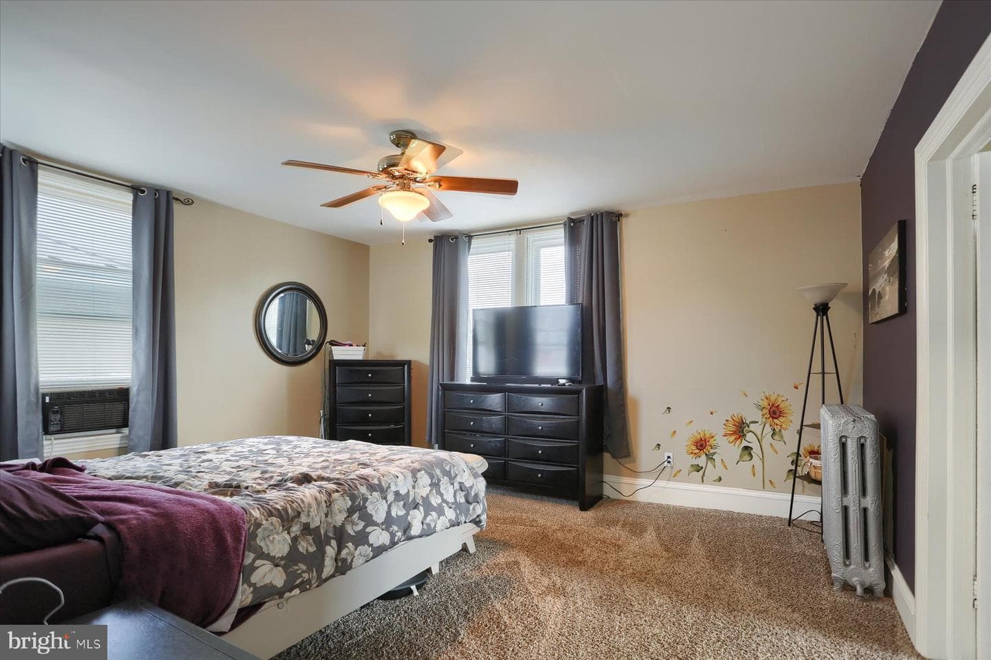 448 E Maple Street photo 17