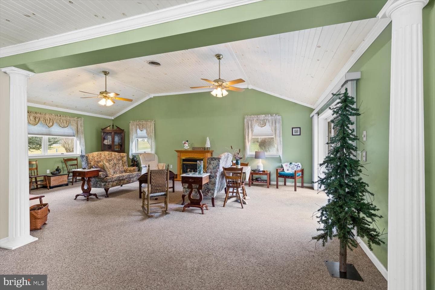 20 Oxford Drive photo 11