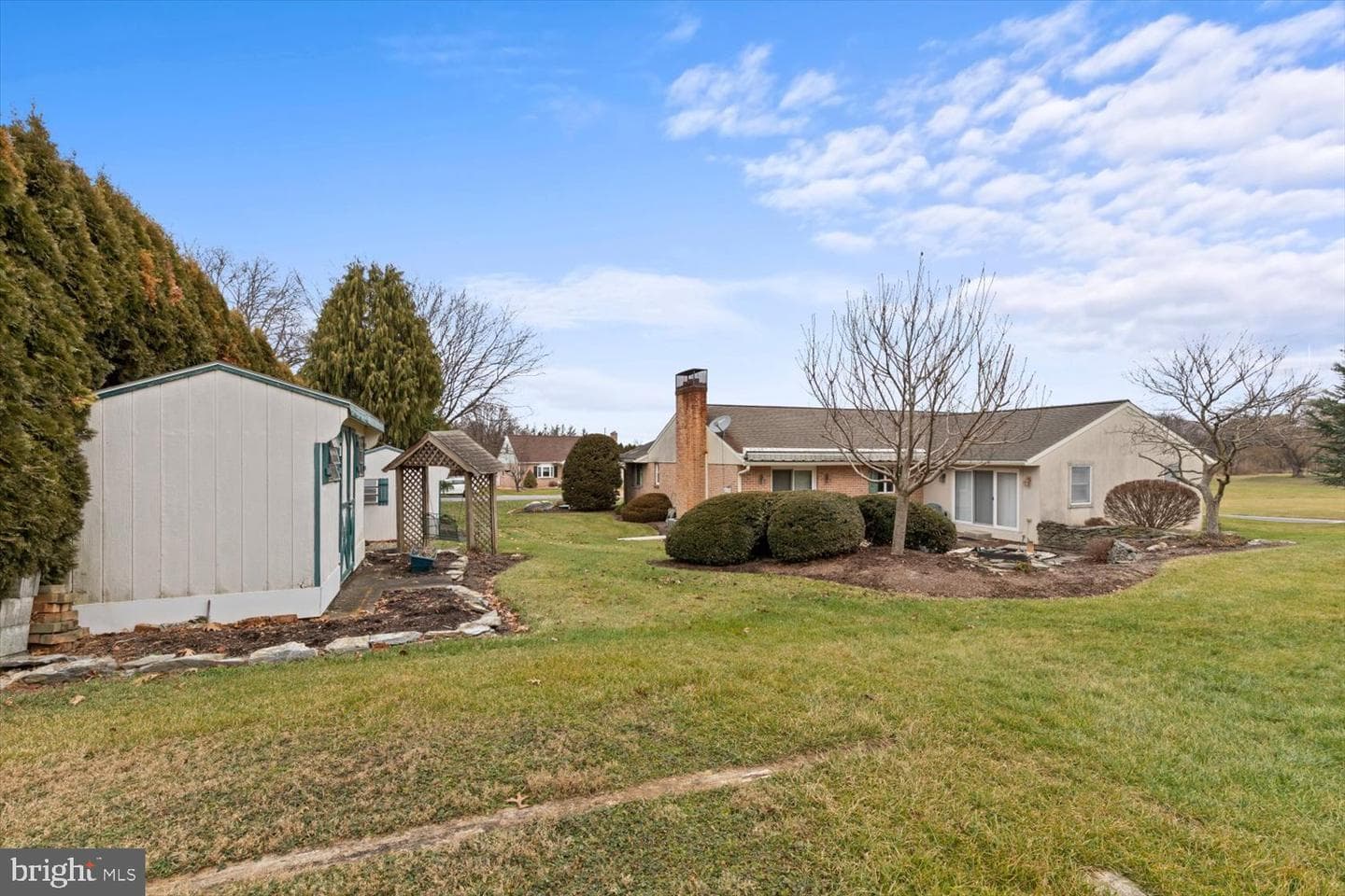 20 Oxford Drive photo 35
