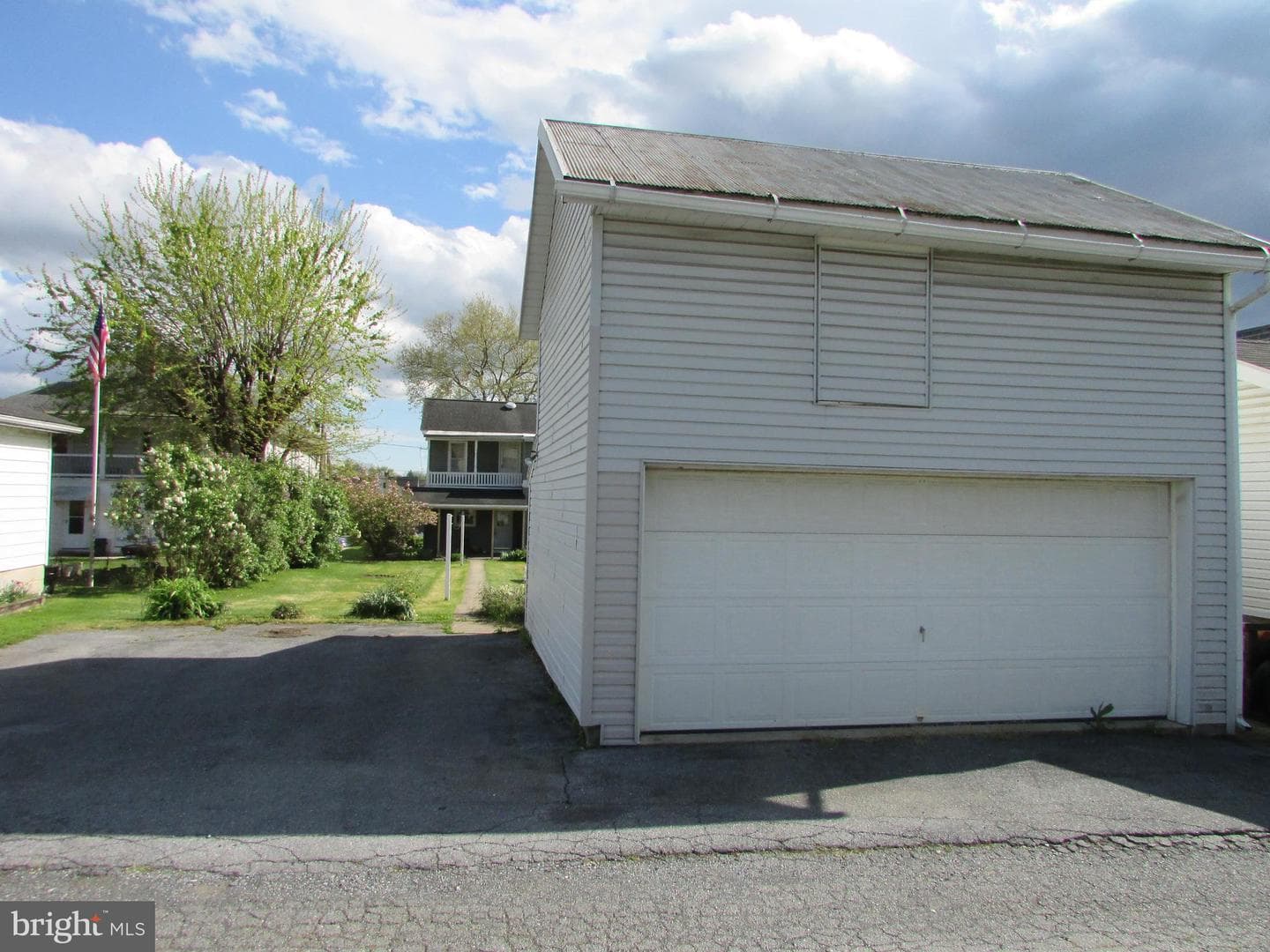 7 E Park Avenue photo 6