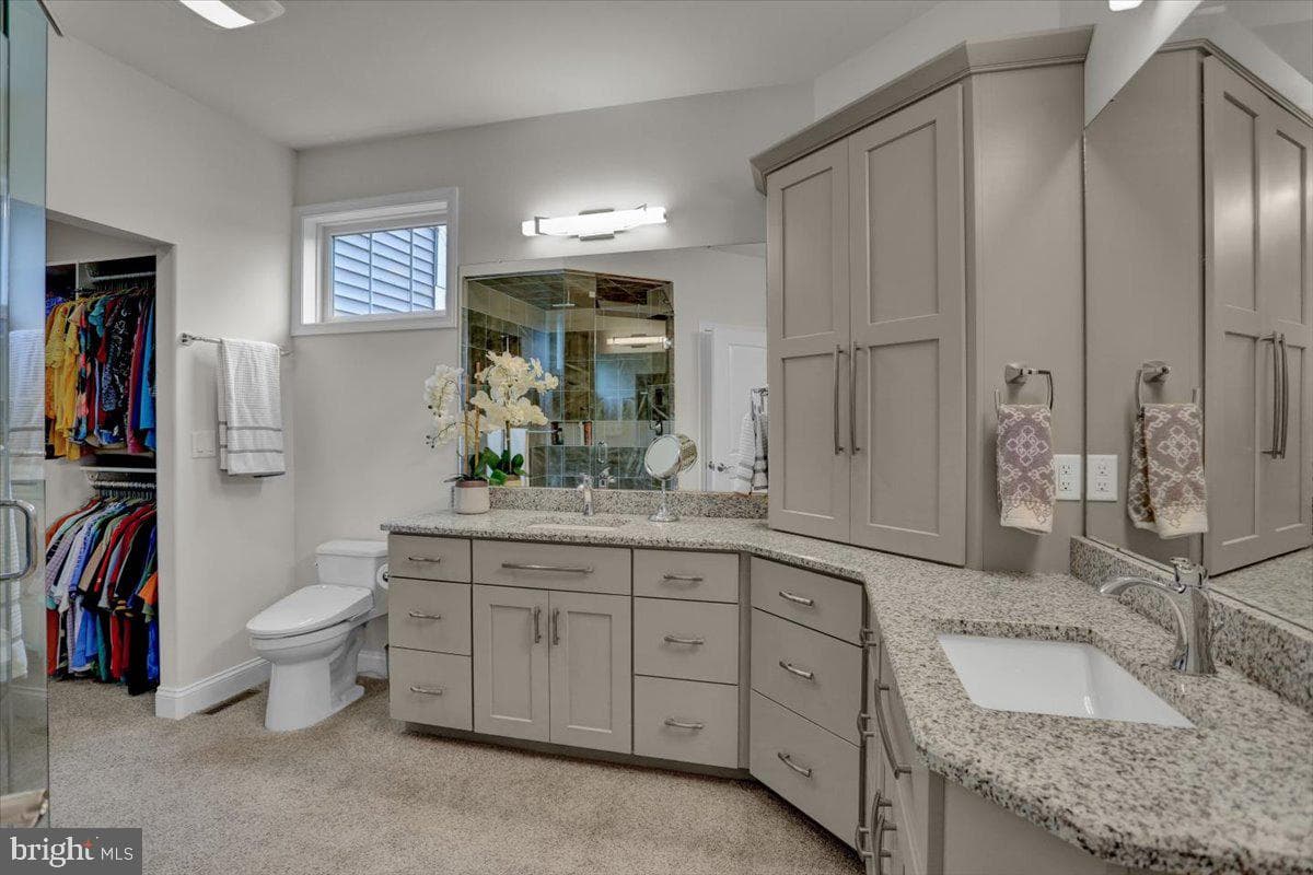 1026 Grant Circle photo 36