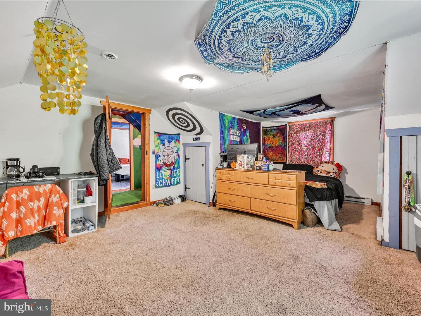 711 Beech Street photo 16