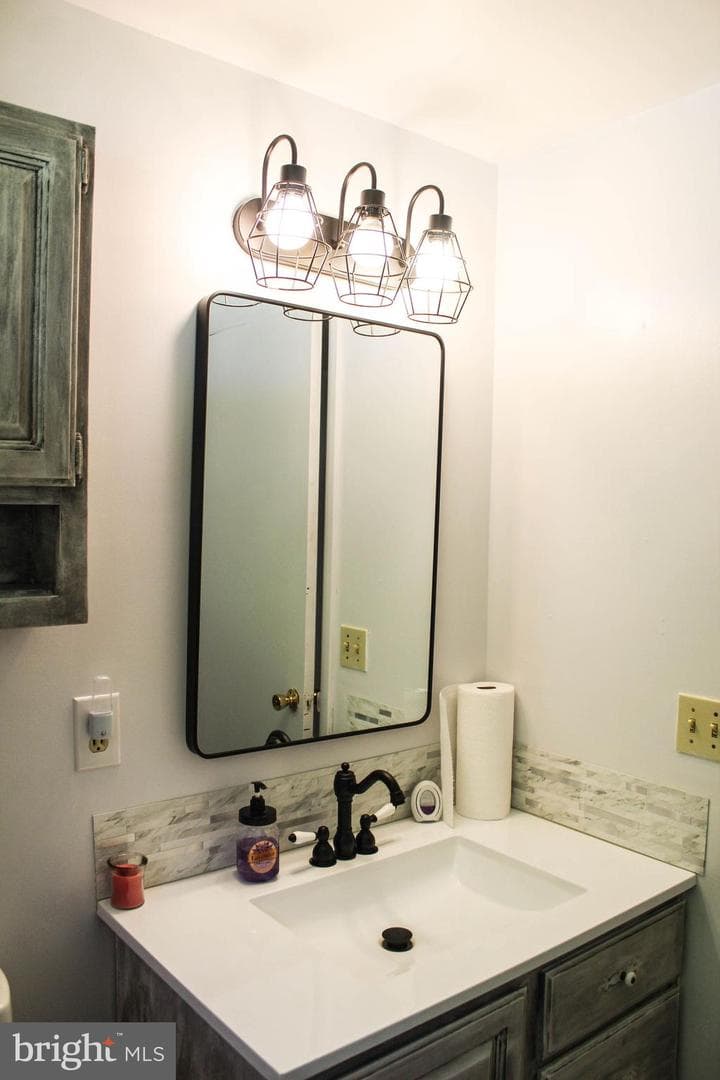 1660 Broad Street photo 18