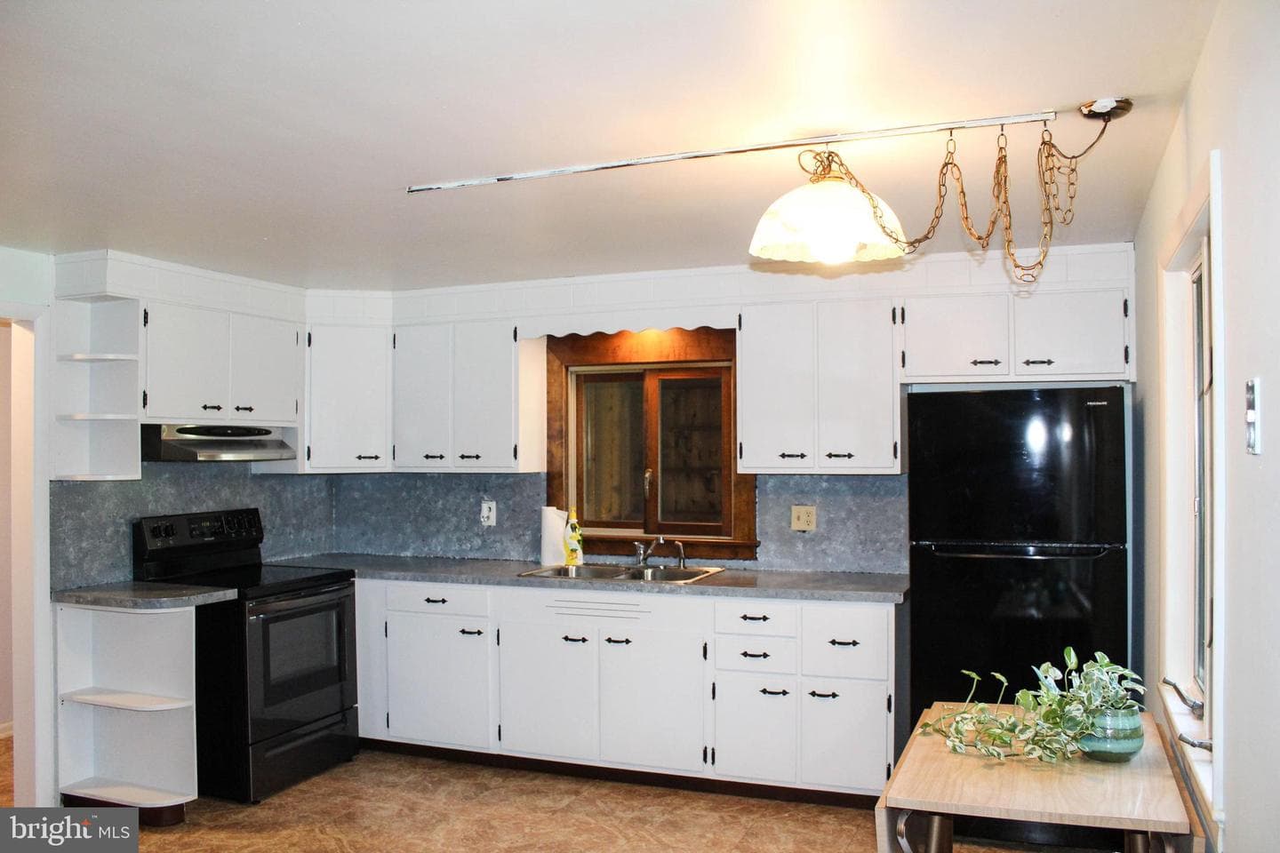 1660 Broad Street photo 21