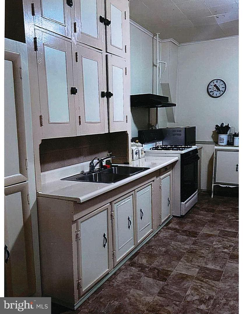 28 N Railroad Street photo 54