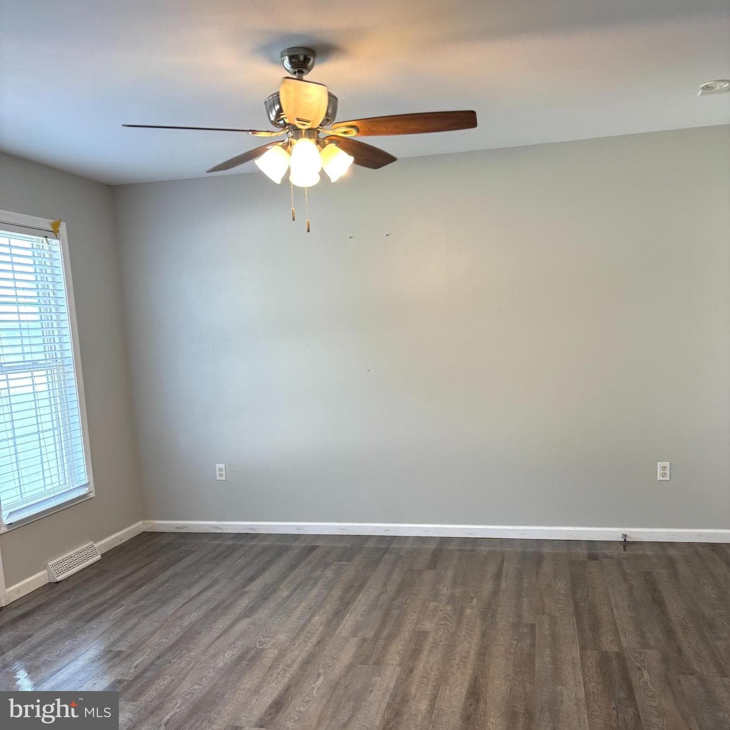 341 Lighthouse Drive photo 12