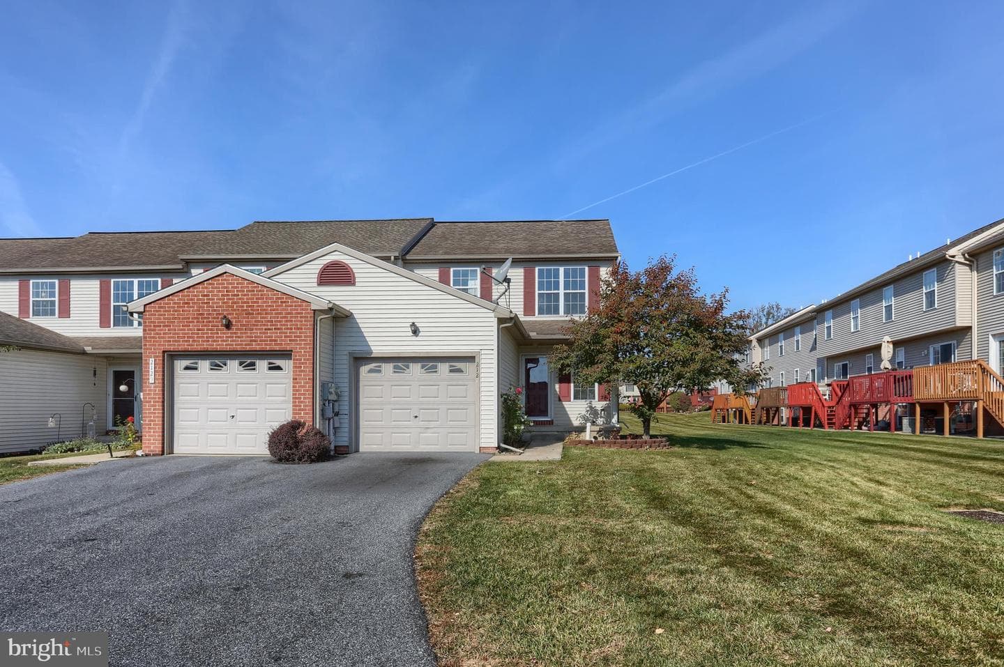 2127 Penn Street photo 2