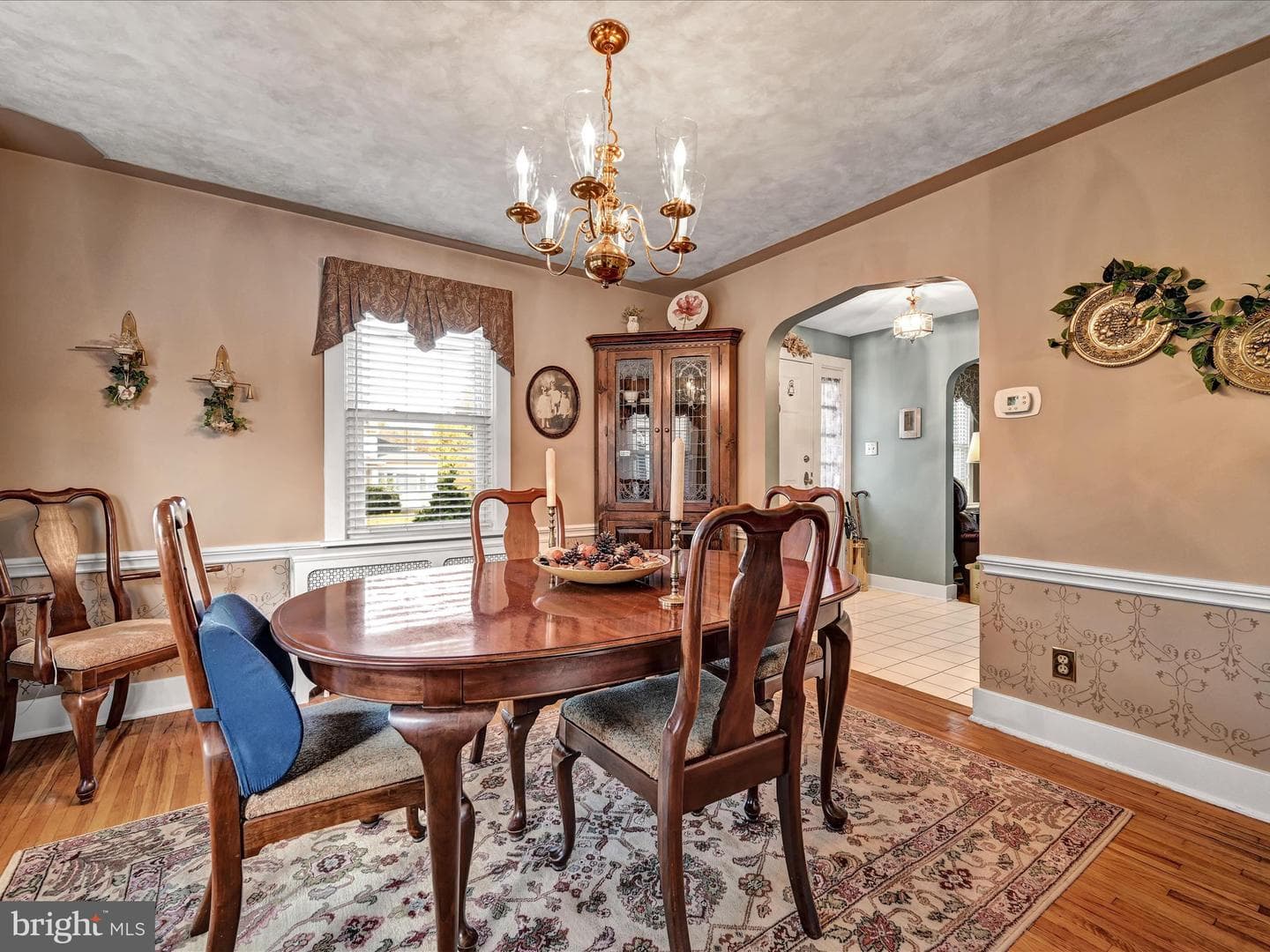 24 E Poplar Street photo 12