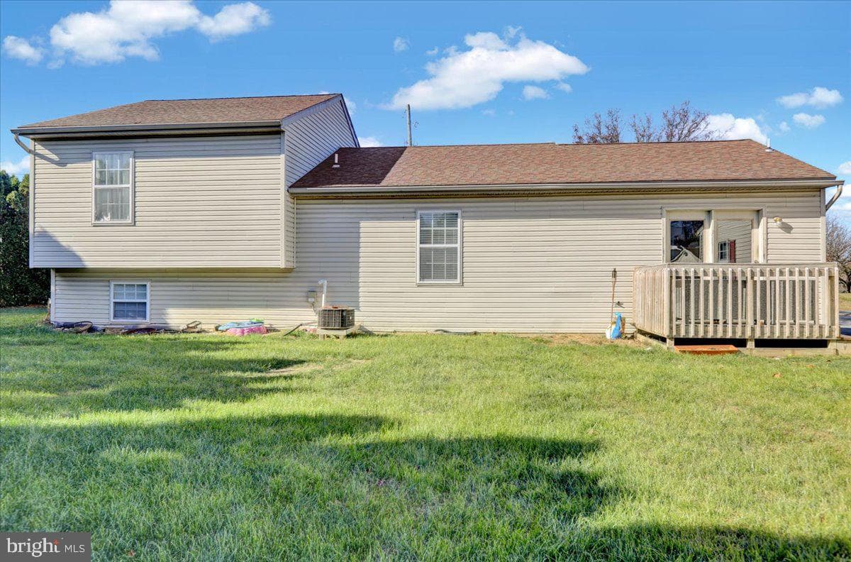 107 E Brookfield Drive photo 31