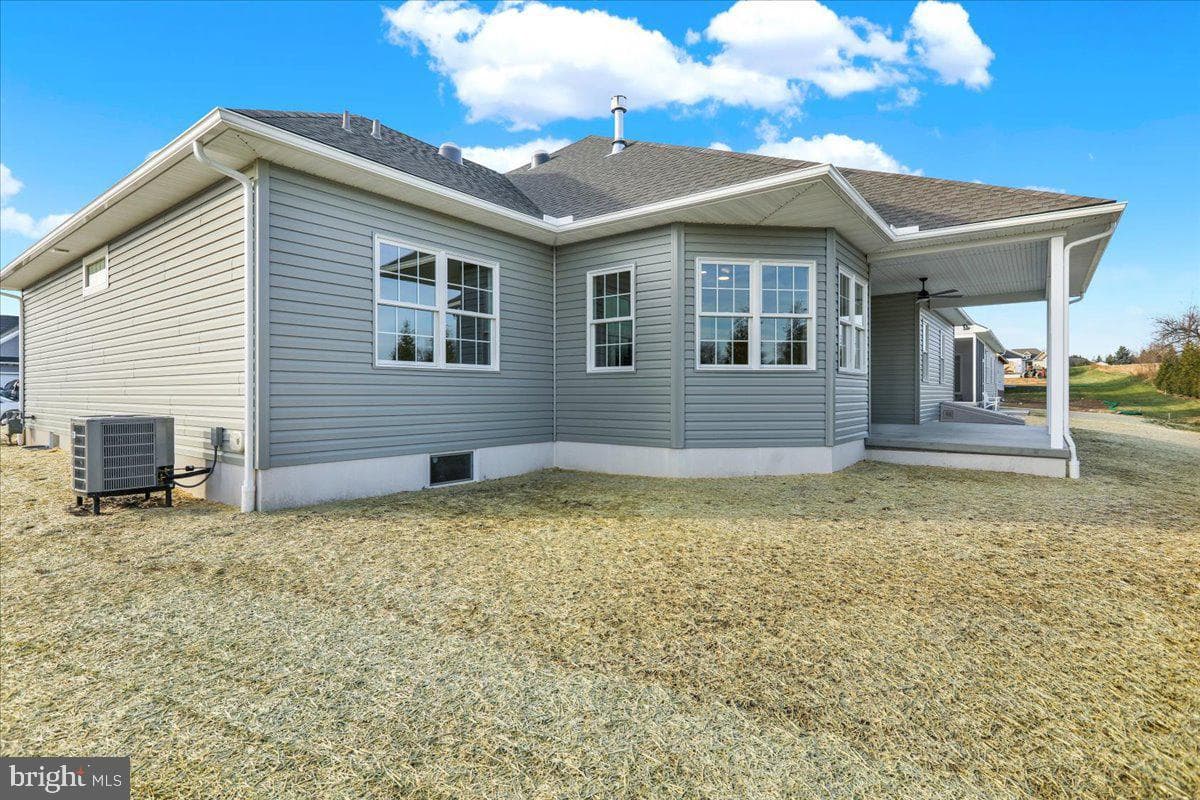 04 Rolling Meadow Road photo 35