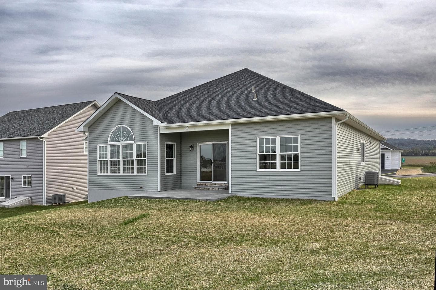 021 Rolling Meadow Road photo 35