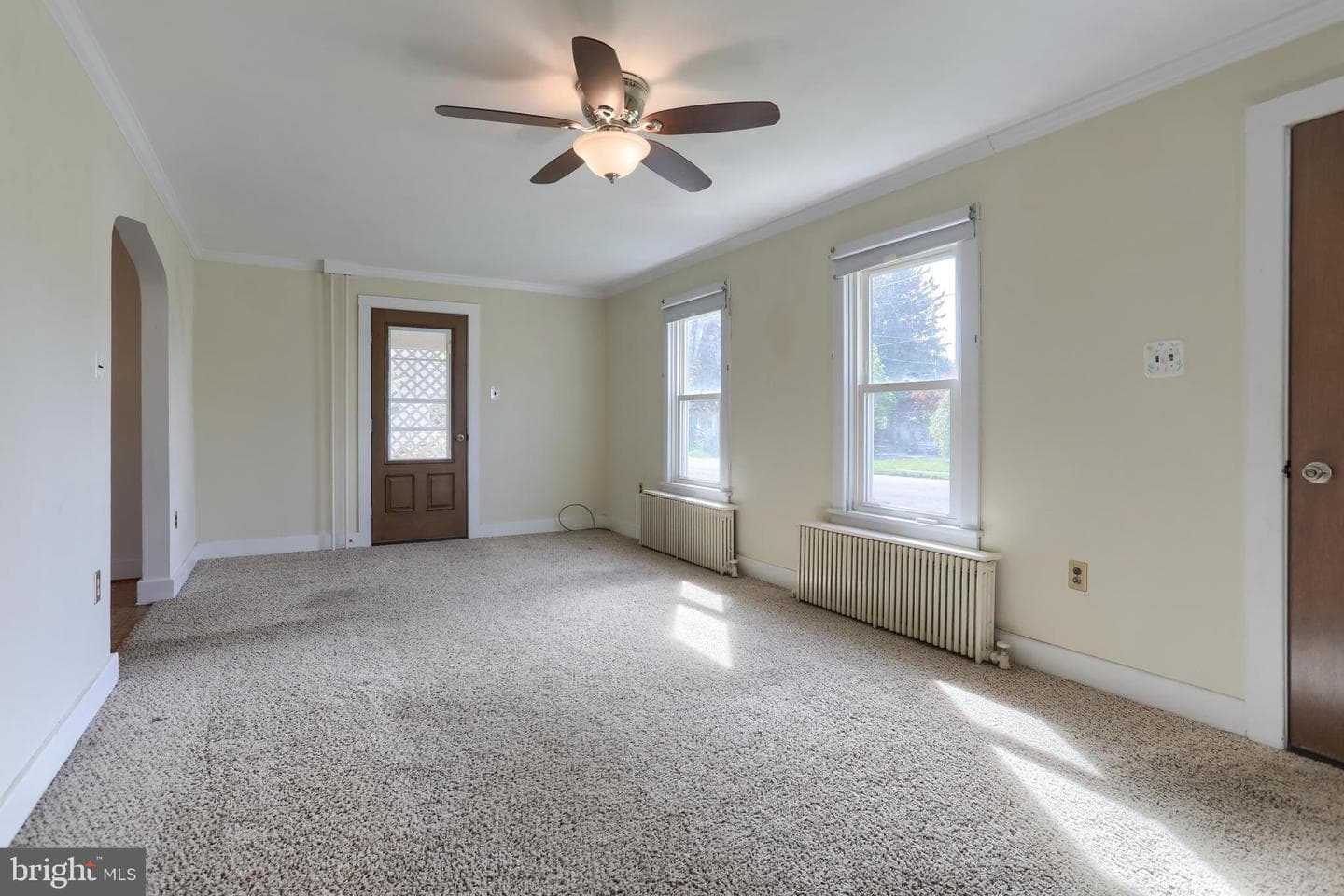659 E Maple Street photo 6
