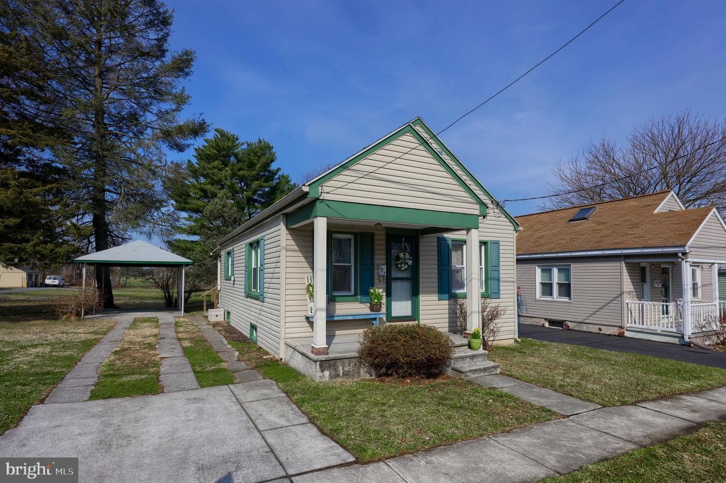 727 N Hanover Street photo 2