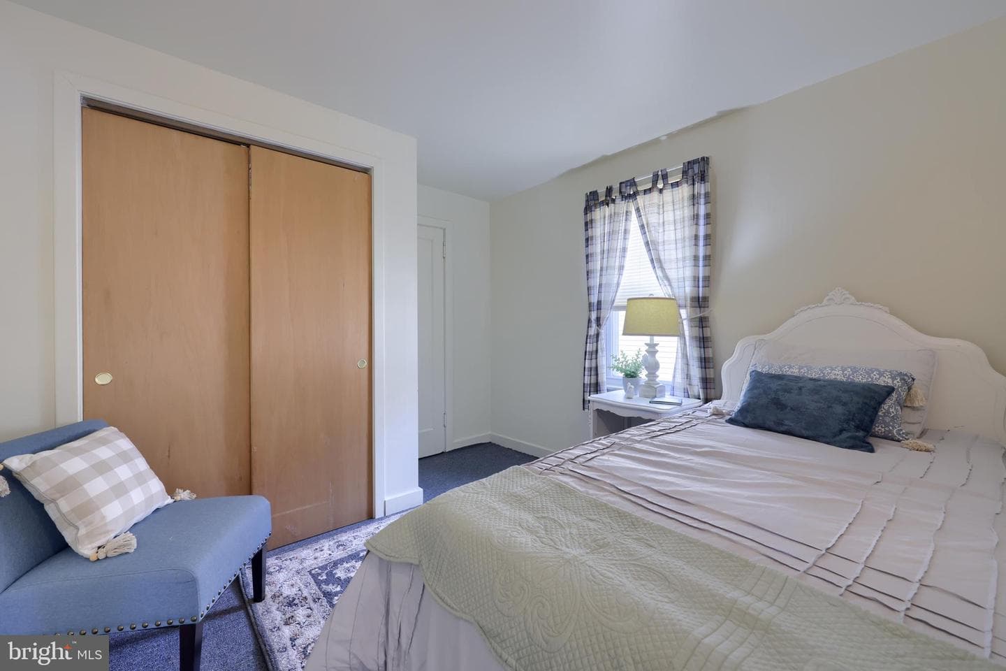 727 N Hanover Street photo 20