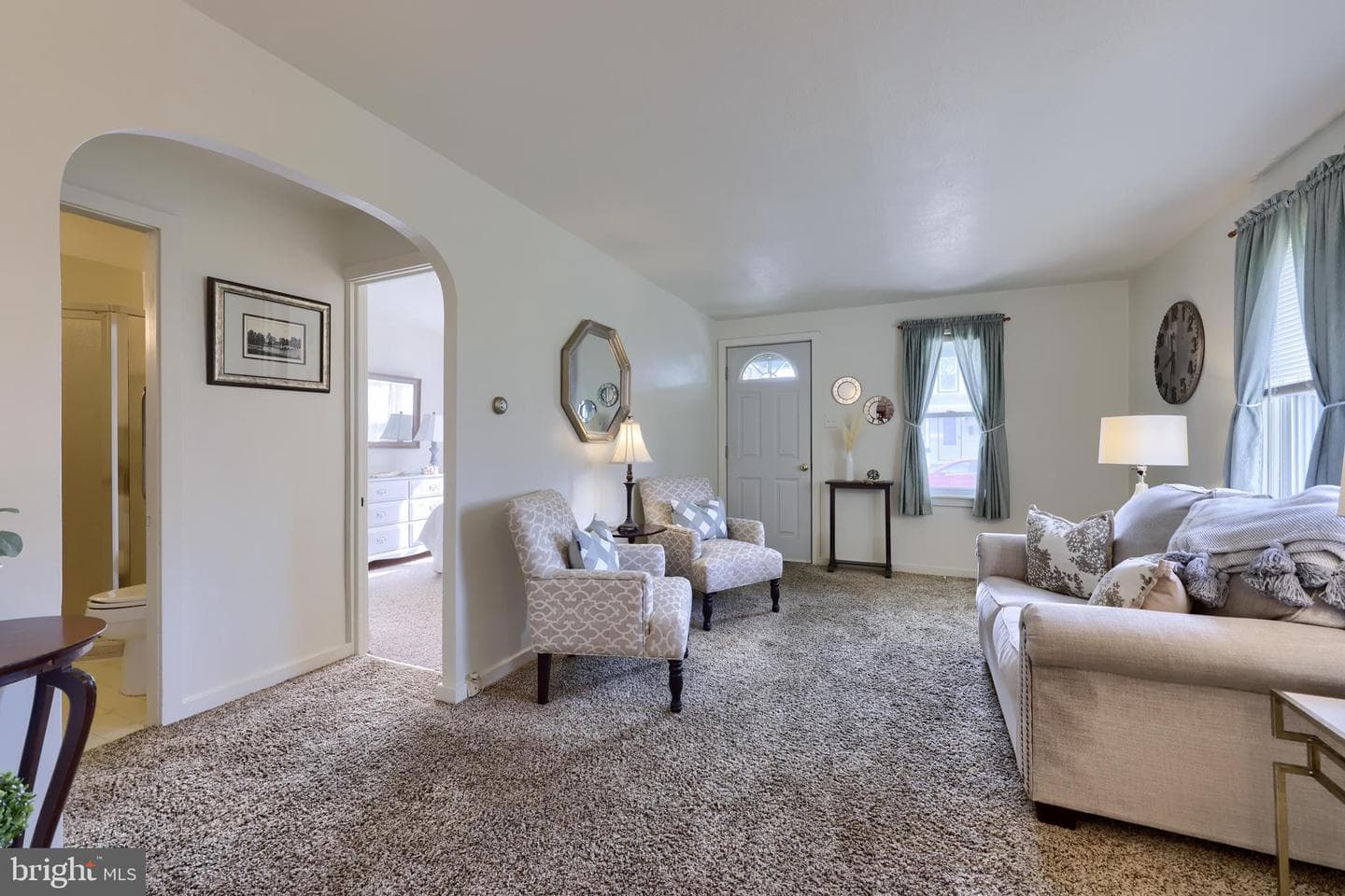 727 N Hanover Street photo 9