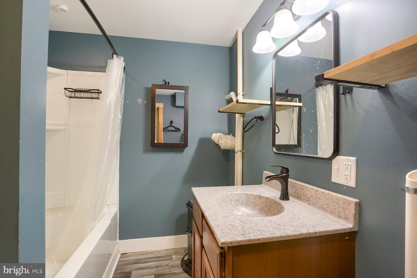 173 Schoolhouse Road photo 22