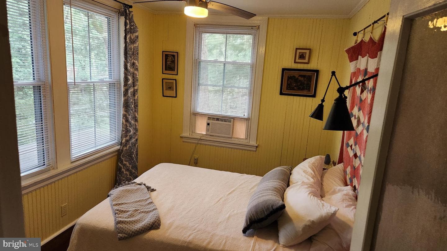 110 Brown Avenue photo 14