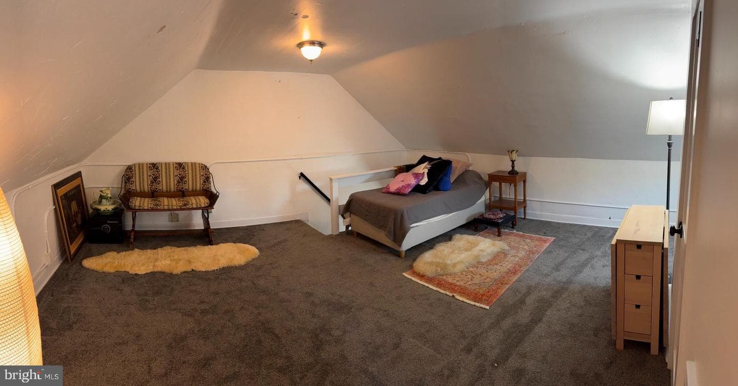 318 Boyd Street photo 31