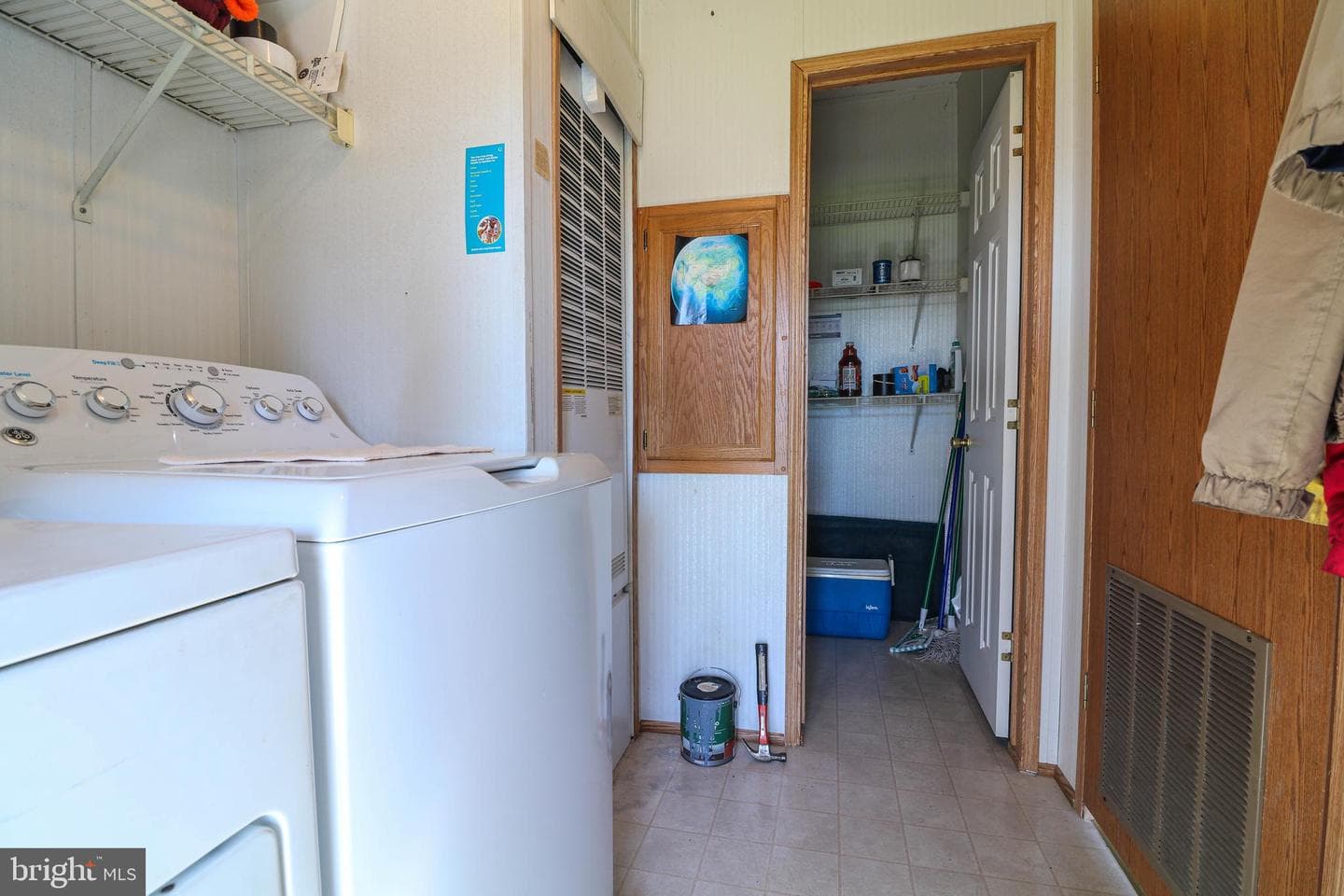 218 W Spruce Street photo 38