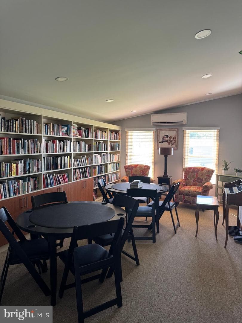 218 W Spruce Street photo 44