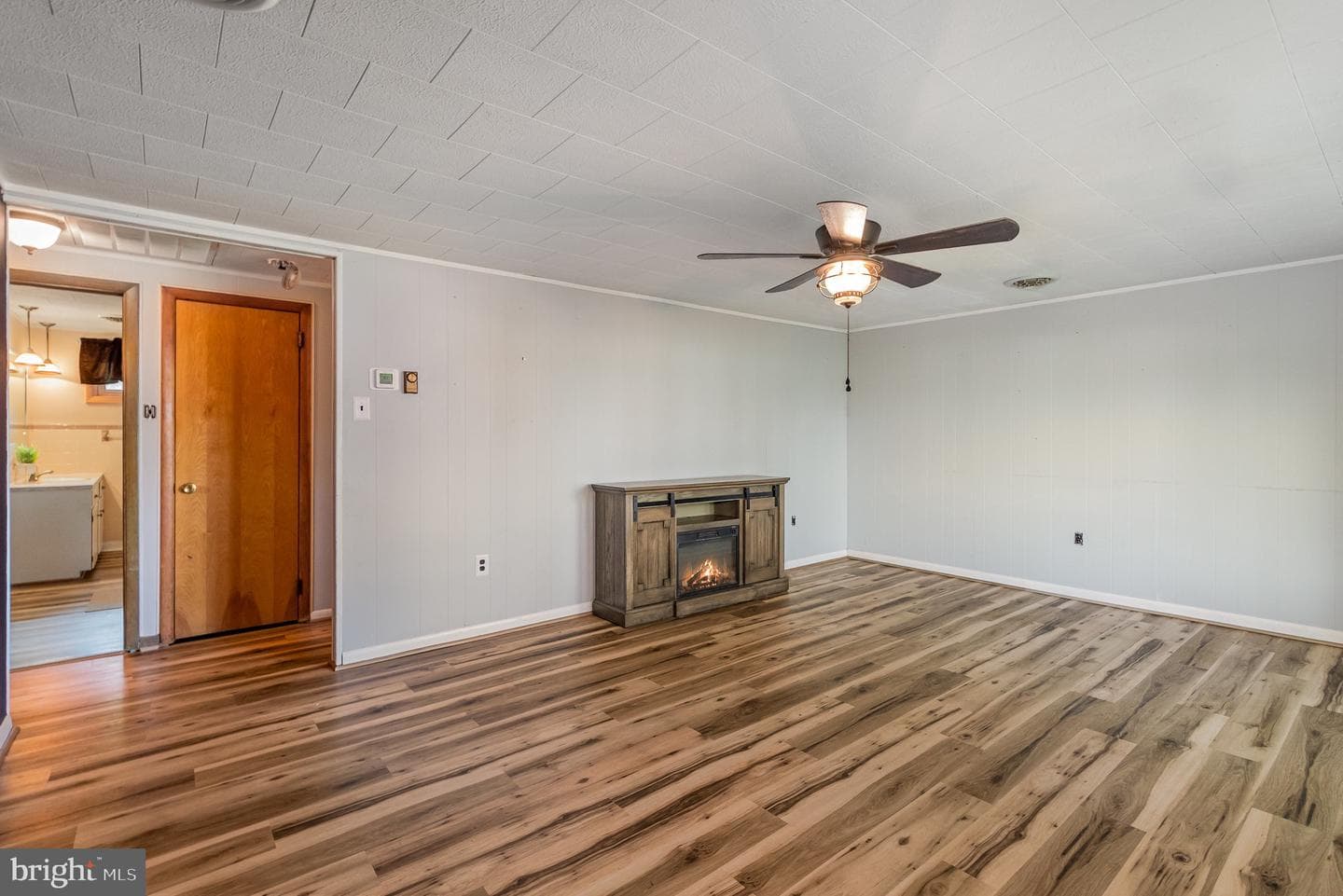 230 N Harrison Street photo 4