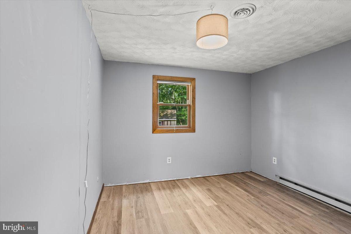 102 Ironmaster Road photo 13