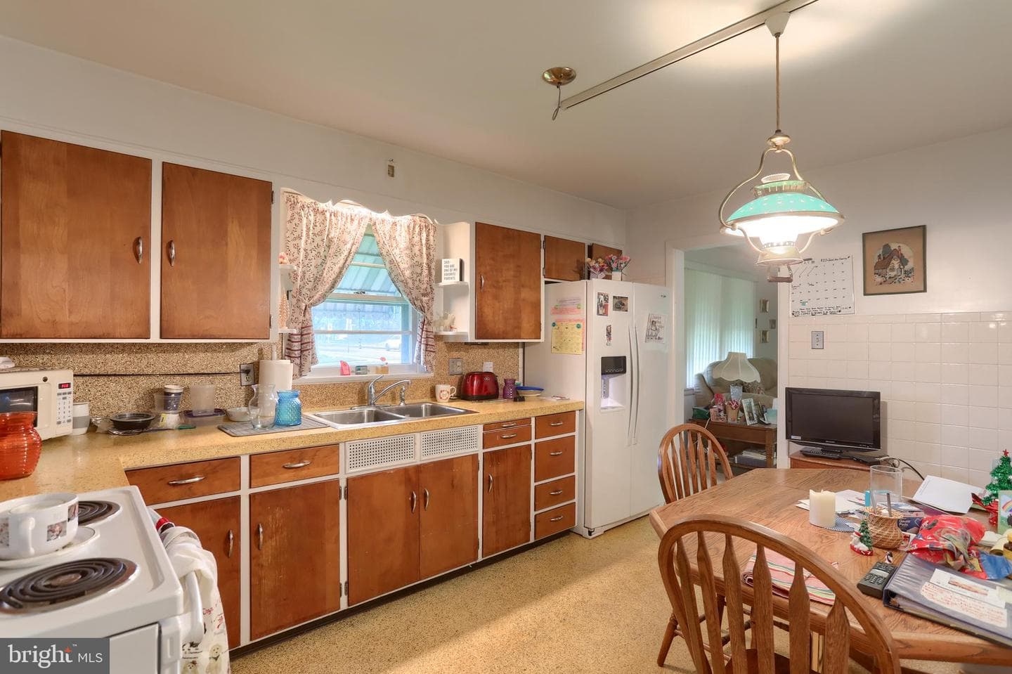 228 S Forge Road photo 6