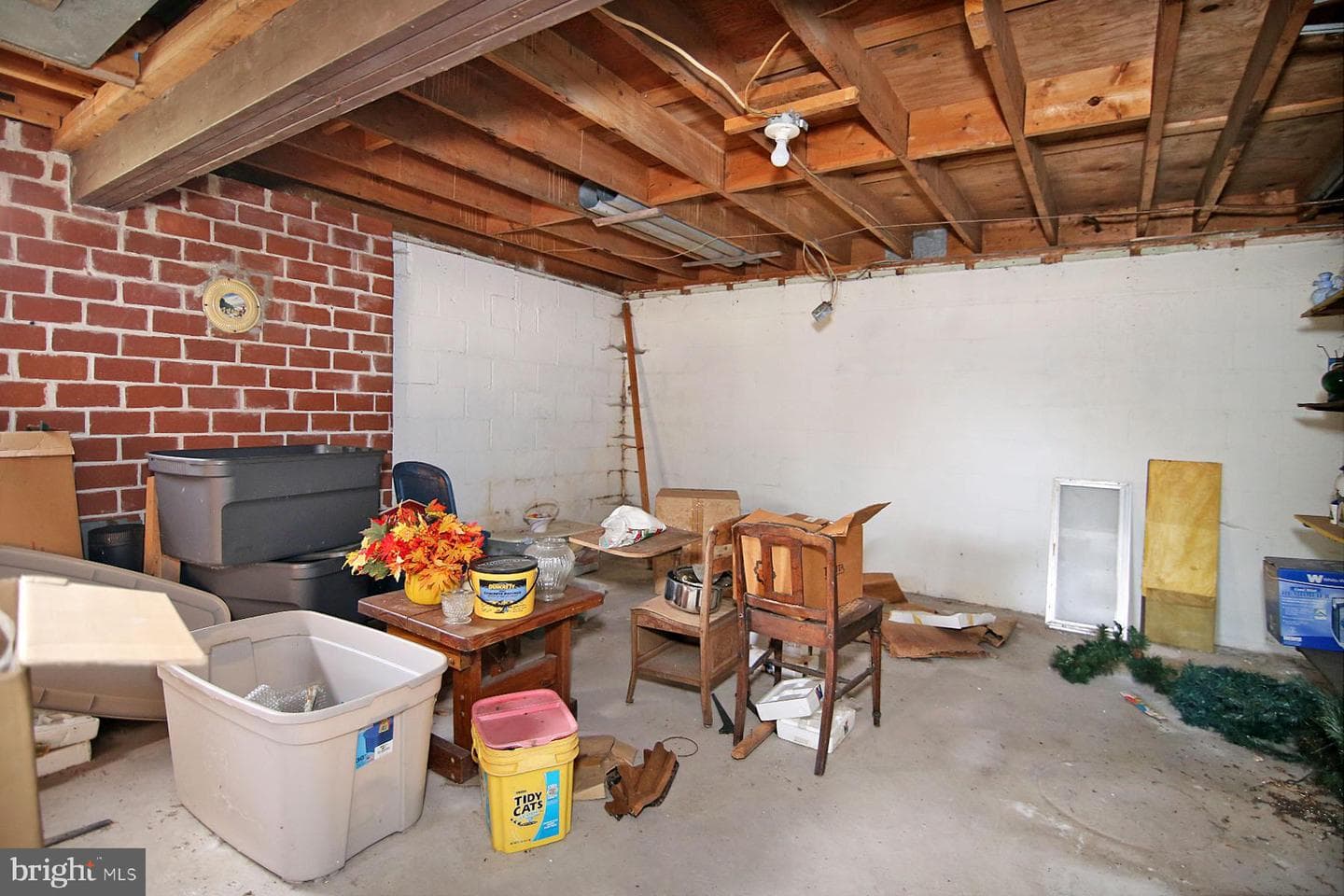 10694 Allentown Boulevard photo 36