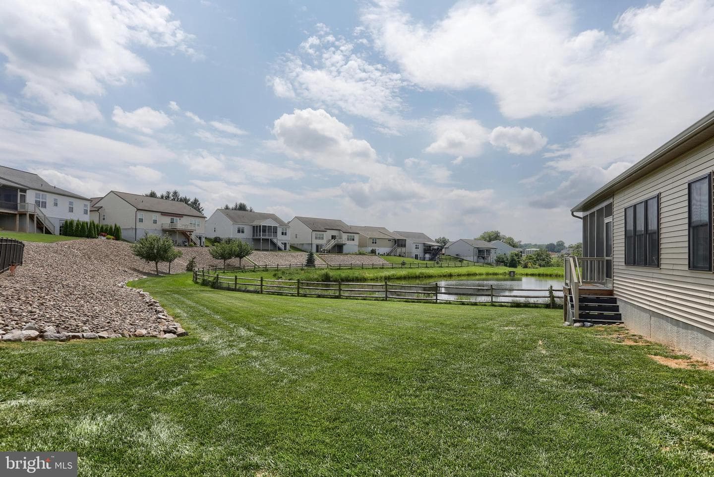 908 Briar Rose Avenue photo 33