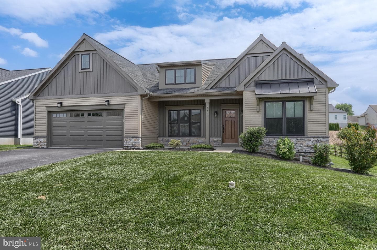 908 Briar Rose Avenue photo 35