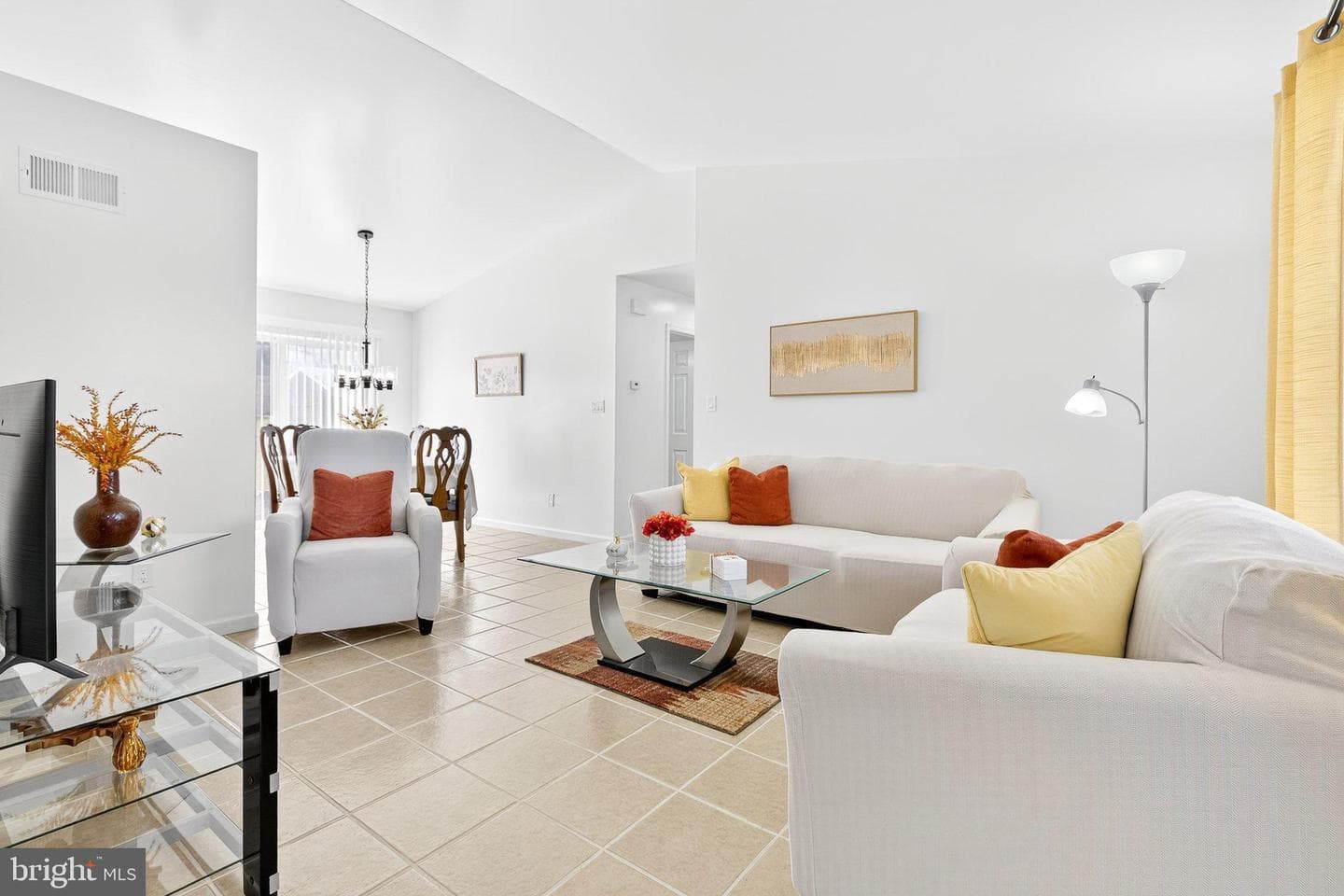 16 Aspen Way photo 3