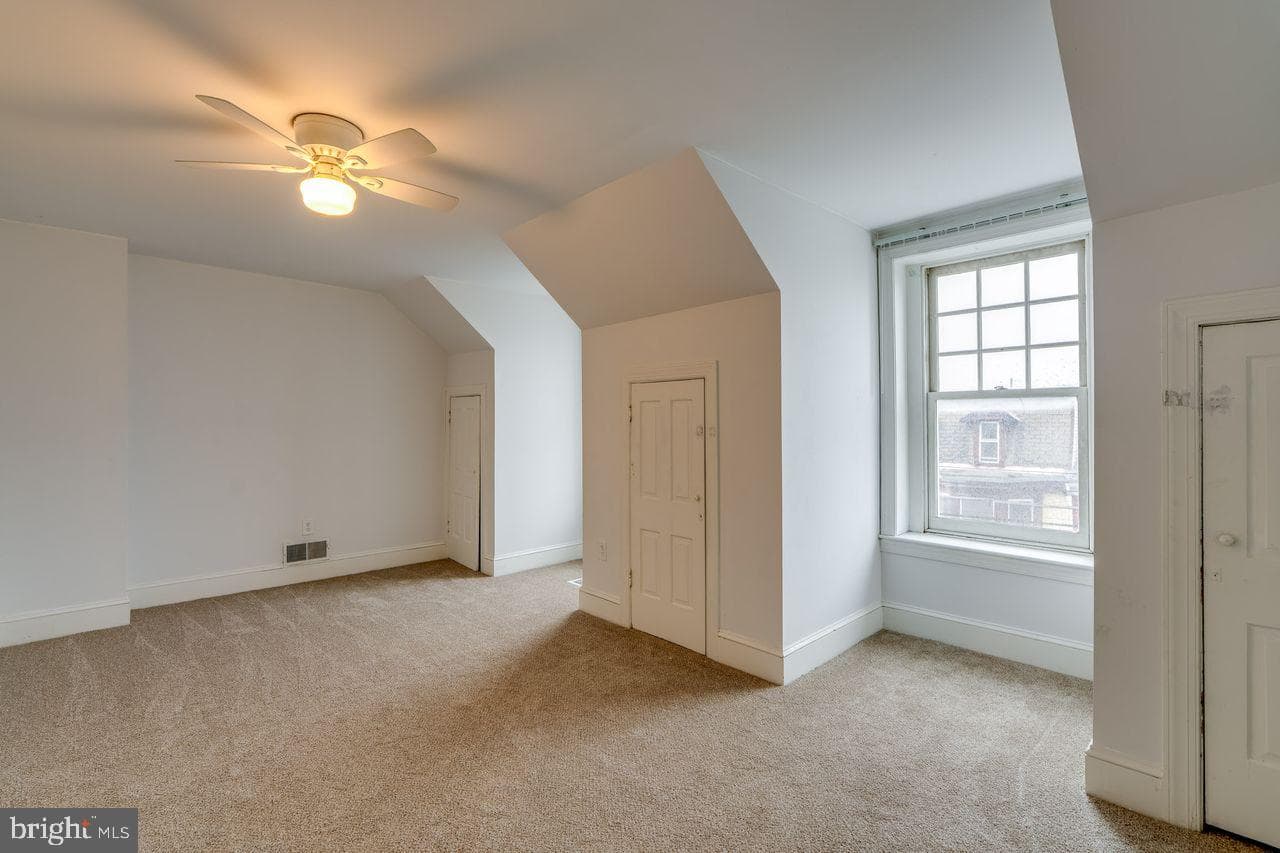 530 Lehman Street photo 35