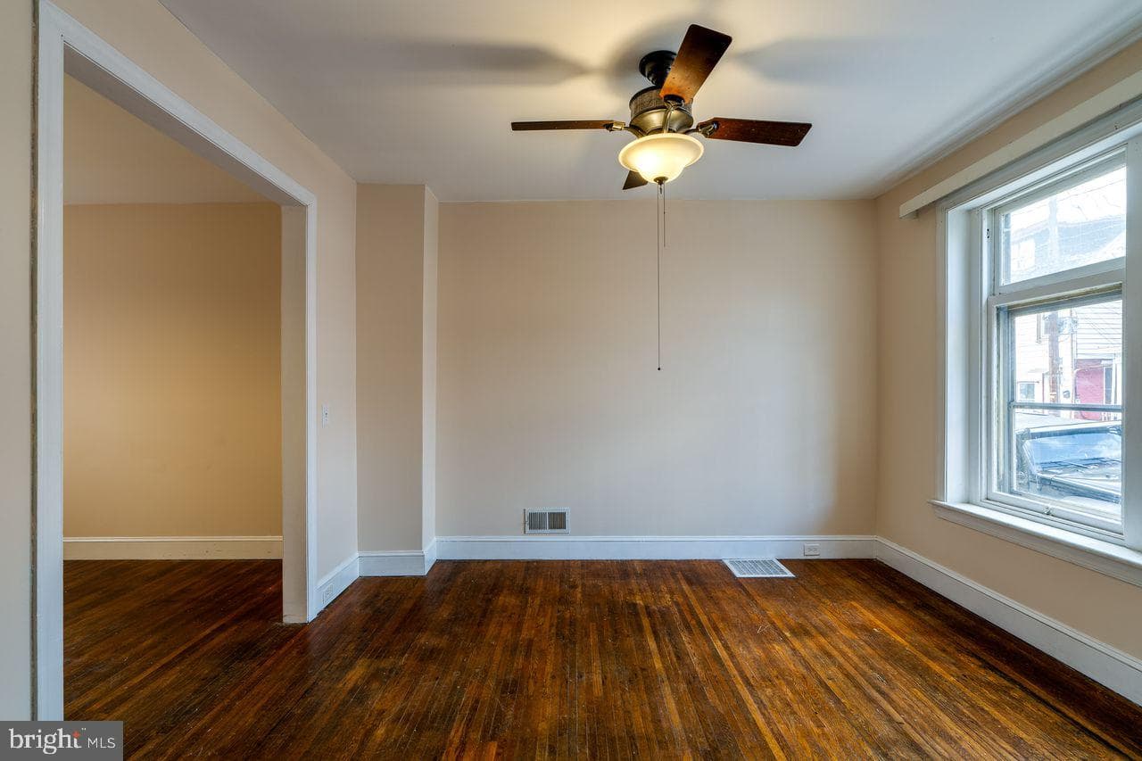 530 Lehman Street photo 6