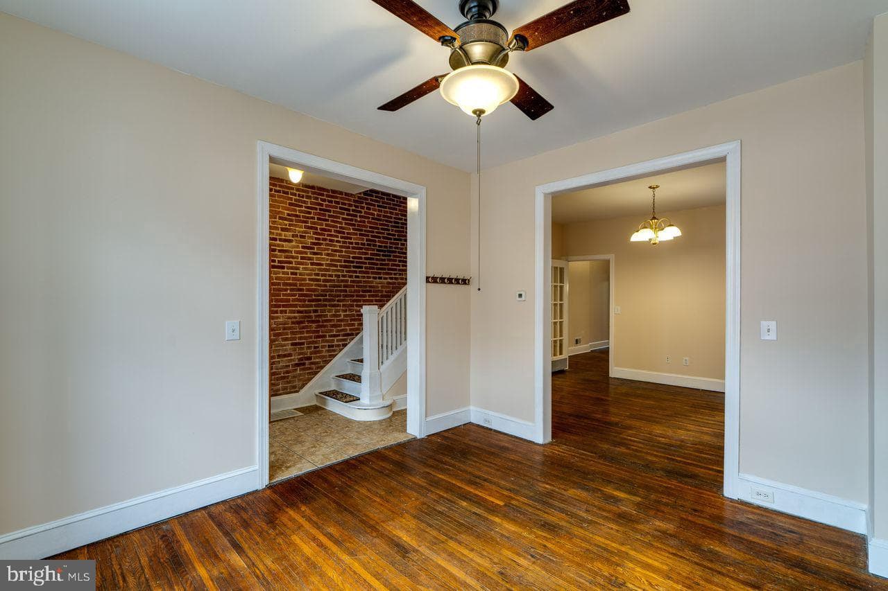 530 Lehman Street photo 8